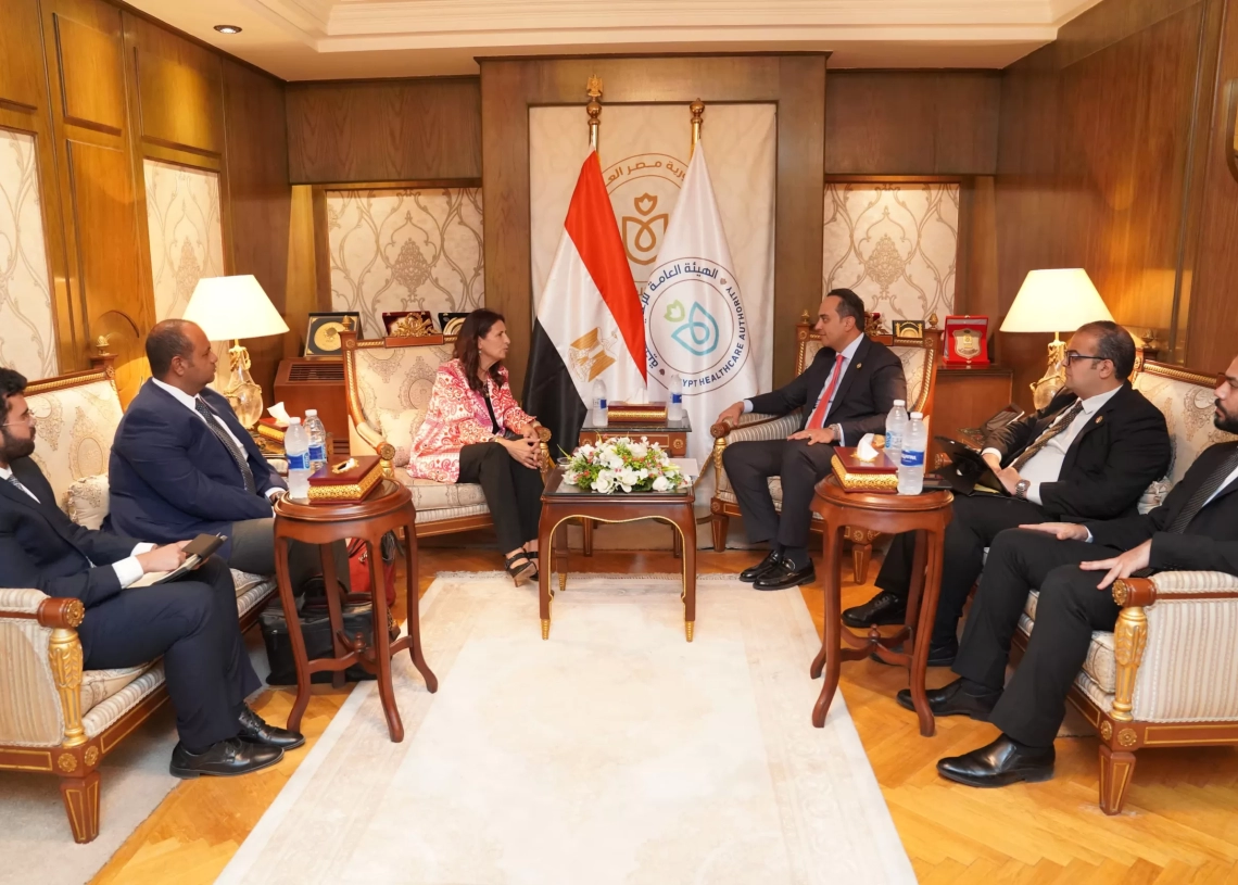 رئيس هيئة الرعاية الصحيةومؤسسة فولبرايت مصر بحثا آفاق التعاون في تبادل الخبرات التعليمية وتعزيز البحث العلمي وبناء القدرات بمحافظات التأمين الصحي الشامل 17 - جريدة المساء