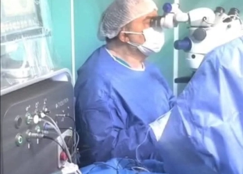 محافظ الجيزة يشيد بالنجاح الطبي لمستشفى رمد إمبابة في إعادة البصر لمريض فلسطيني 17 - جريدة المساء