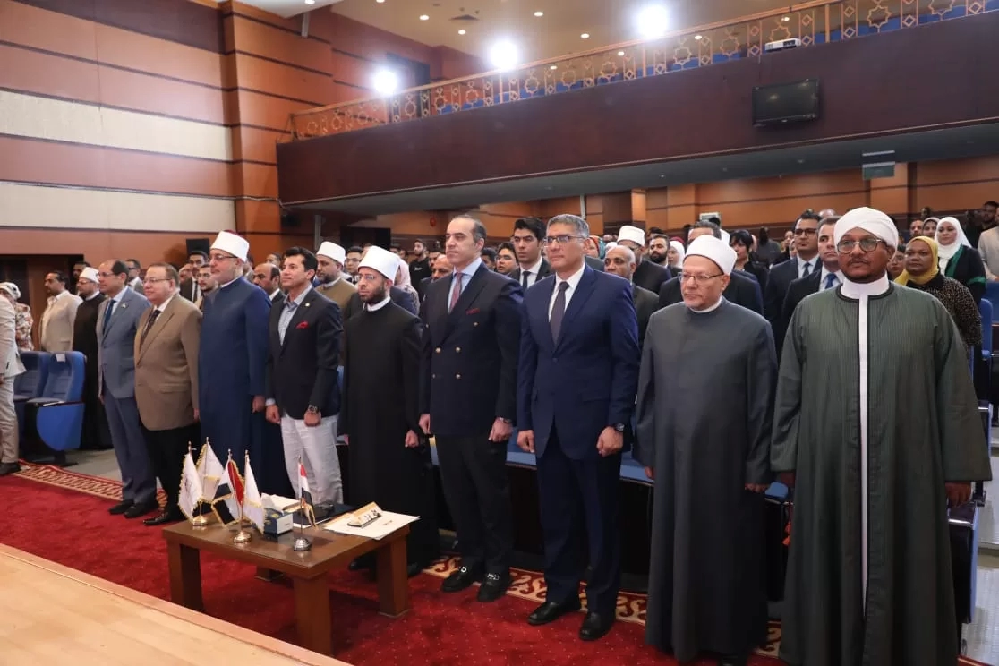 محافظ الجيزة يشهد فعاليات إطلاق معسكر "صحح مفاهيمك" لأعضاء اتحاد "بشبابها" 18 - جريدة المساء