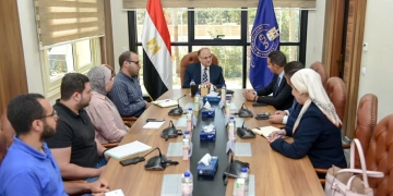 4 اجتماعات لرئيس هيئة الدواء مع منظمة الصحة العالمية وسفيرة مصر بزيمبابوي وشركتي "هاليون" و "ساندوز مصر" 1 - جريدة المساء