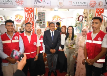 بأيدٍ مصرية متقنة.. الهلال الأحمر يسوّق إبداعات أنديته النسائية في "ديارنا" 16 - جريدة المساء