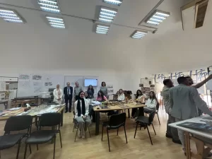 لجنة لمناقشة مشروع تصميم متحف البيت السيوى الجديد المقدم من كلية الهندسة بالجامعة الفرنسية 24 - جريدة المساء لجنة لمناقشة مشروع تصميم متحف البيت السيوى الجديد المقدم من كلية الهندسة بالجامعة الفرنسية 23 - جريدة المساء