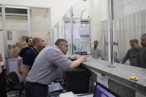 محافظ الجيزة يستمع لمطالب المواطنين من قلب المركز التكنولوجي بالصف 29 - جريدة المساء