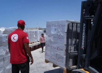 الهلال الأحمر المصري يرفع جاهزية مراكزه اللوجستية لدعم غزة 23 - جريدة المساء