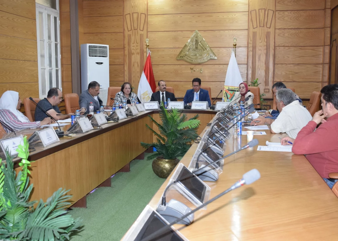 "الجيزاوي" يتابع معدلات تنفيذ المشروعات بجامعة بنها 17 - جريدة المساء