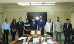 رئيس التحرير يزور وكالة الأنباء الصينية "شينخوا" احتفالا بصدور كتاب (مصر والصين) 3 - جريدة المساء