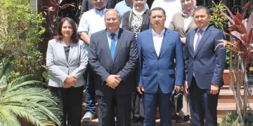 وفد أوزبكي يزور مركز البحوث الزراعية للتعرف علي الخبرات المصرية في مجال انتاج البطاطس 1 - جريدة المساء