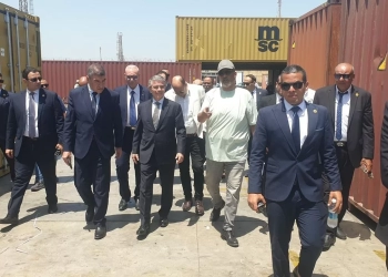 رئيس مصلحة الجمارك.. يقوم بجولة ميدانية بميناء بورسعيد 31 - جريدة المساء