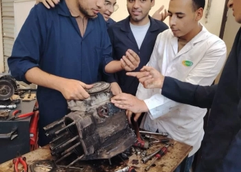 جامعة الدلتا التكنولوجية تنظّم تدريبًا عمليًا لطلاب "الأوتوترونكس" على فك وصيانة المحركات وتشخيص الأعطال 19 - جريدة المساء