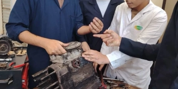 جامعة الدلتا التكنولوجية تنظّم تدريبًا عمليًا لطلاب "الأوتوترونكس" على فك وصيانة المحركات وتشخيص الأعطال 1 - جريدة المساء