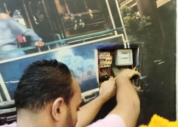 أسوان تشن حملات موسعة لغلق وتشميع المحال والمقاهي المخالفة 25 - جريدة المساء