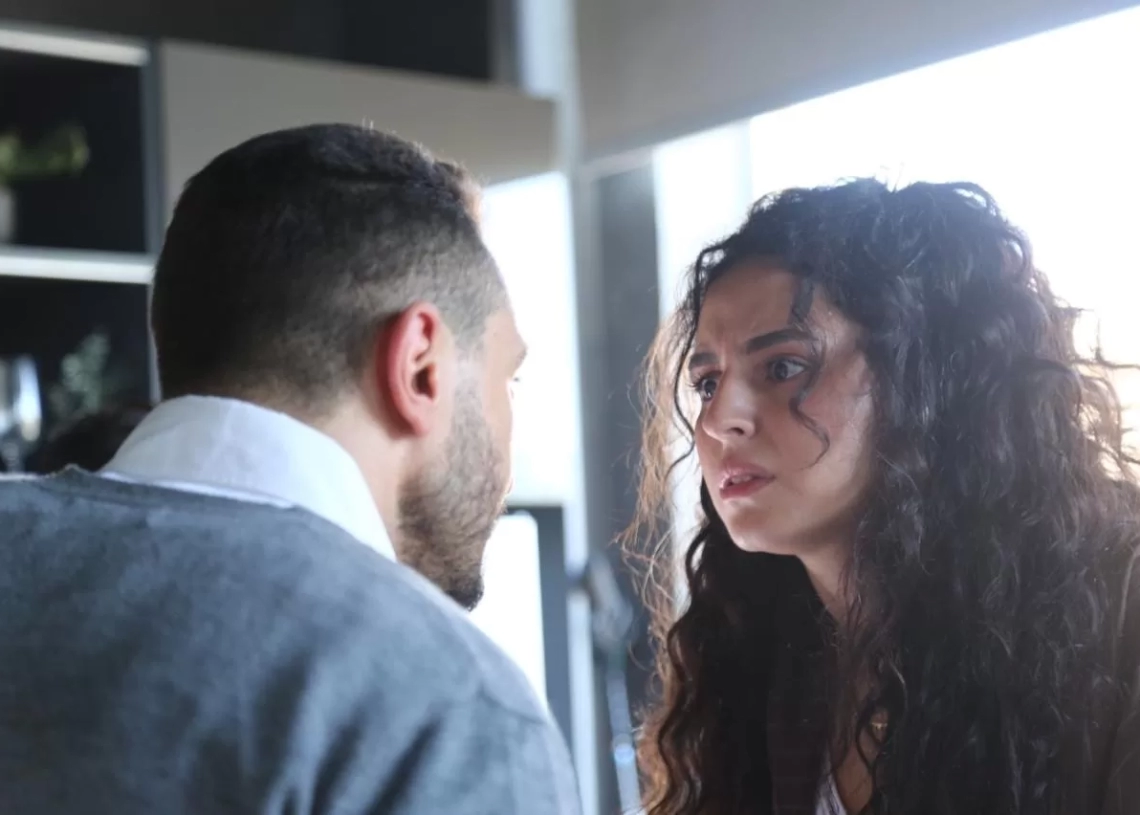 صدمة وخيانة أم وهم؟.. أحداث مثيرة في الحلقة الثالثة من "بتوقيت 2028" 20 - جريدة المساء صدمة وخيانة أم وهم؟.. أحداث مثيرة في الحلقة الثالثة من "بتوقيت 2028" 19 - جريدة المساء