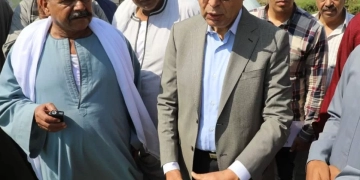 محافظ المنيا يتفقد مدرسة الجبرتي ويطمئن على التجهيزات النهائية للعام الدراسي الجديد 1 - جريدة المساء