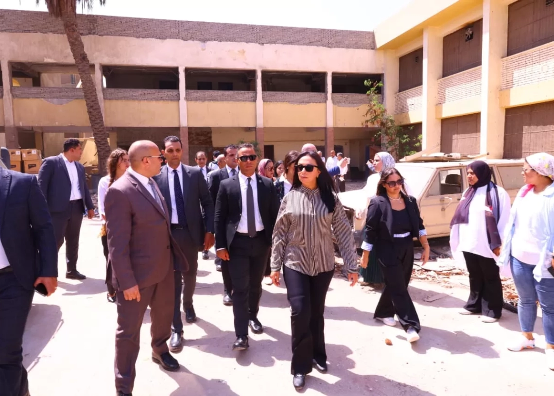 "مايا مرسى": دراسة أوضاع الأبناء المحتجزين بدور الدفاع الاجتماعي خلال شهر 19 - جريدة المساء