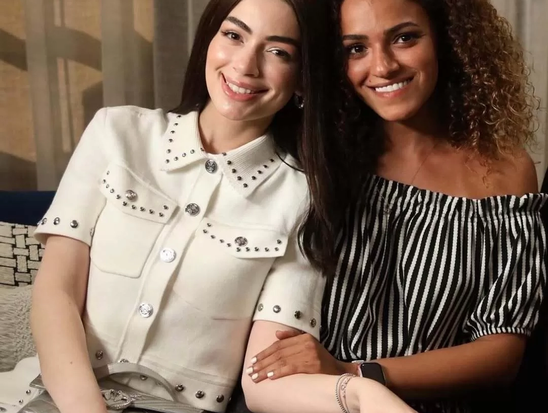 ليلي أحمد زاهر تشارك صورة مع بطلة حكاية "هند" الحقيقية وتكشف معاناتها 19 - جريدة المساء