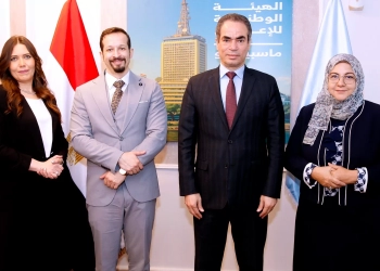 هاني أحمد زويل أول ضيوف برنامج (هذا الرجل أبي) علي شاشة التليفزيون المصري 15 - جريدة المساء