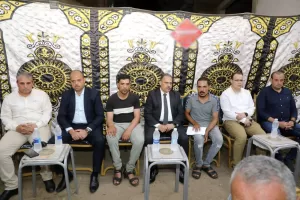 محافظ الشرقية يُؤدي واجب العزاء في وفاة عامل النظافة بمسقط رأسه 28 - جريدة المساء محافظ الشرقية يُؤدي واجب العزاء في وفاة عامل النظافة بمسقط رأسه 27 - جريدة المساء