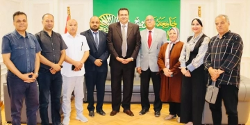 حملة الماجستير والدكتوراه يهنئون الدكتور عمرو المصري لتوليه رئاسة جامعة مطروح 1 - جريدة المساء