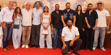 نجوم فيلم "درويش" يتألقون على السجادة الحمراء في العرض الخاص 1 - جريدة المساء