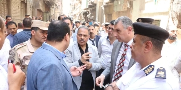 محافظ الشرقية يتابع رفع أنقاض عقار الزقازيق المنهار وإنقاذ المصابين 1 - جريدة المساء