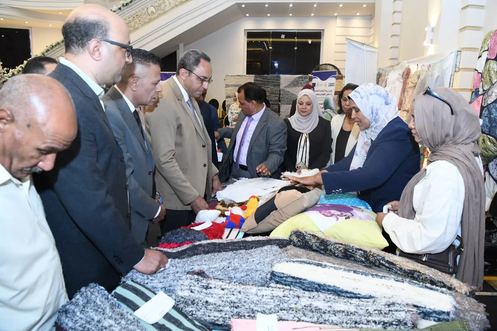 محافظ قنا يشارك في المنتدى الاقتصادي الإقليمي لريادة الأعمال بمشاركة واسعة من شركاء التنمية 44 - جريدة المساء