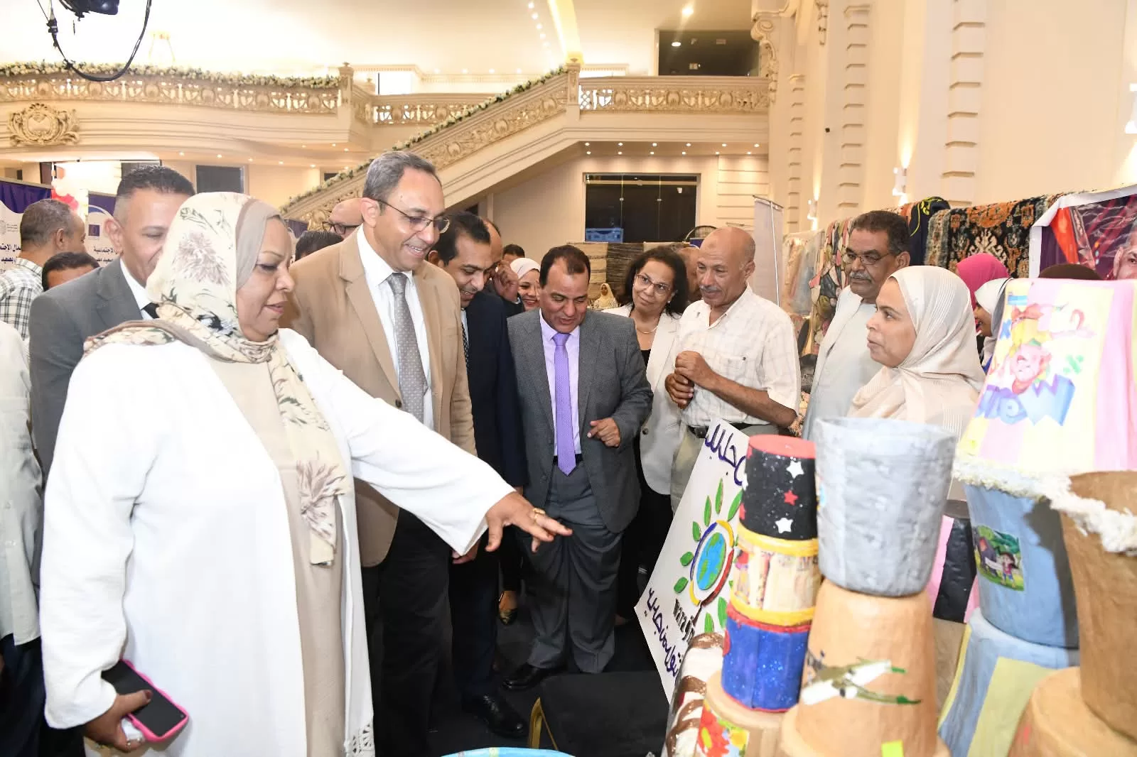 محافظ قنا يشارك في المنتدى الاقتصادي الإقليمي لريادة الأعمال بمشاركة واسعة من شركاء التنمية 52 - جريدة المساء