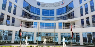 إجراء أول عملية قلب مفتوح لتغيير الشرايين التاجية بمجمع السويس الطبي 2 - جريدة المساء إجراء أول عملية قلب مفتوح لتغيير الشرايين التاجية بمجمع السويس الطبي 1 - جريدة المساء