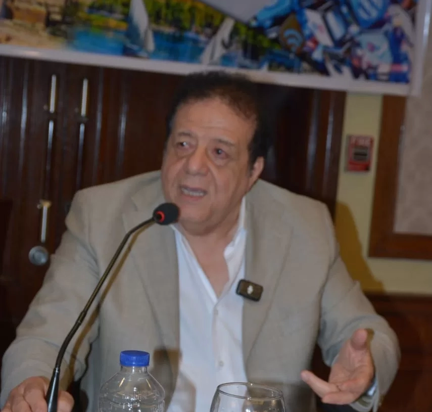 روشتة سياحية وإعلامية .. لمواجهة تداعيات السوشيال ميديا السلبية.. إشادة بجهود رجال الداخلية.. ضد سموم اليوتيوبر والتيك توك .. عبداللطيف : الوسيلة تحولت إلى ابتزاز وفيديوهات مسيئة لقيم المجتمع 19 - جريدة المساء