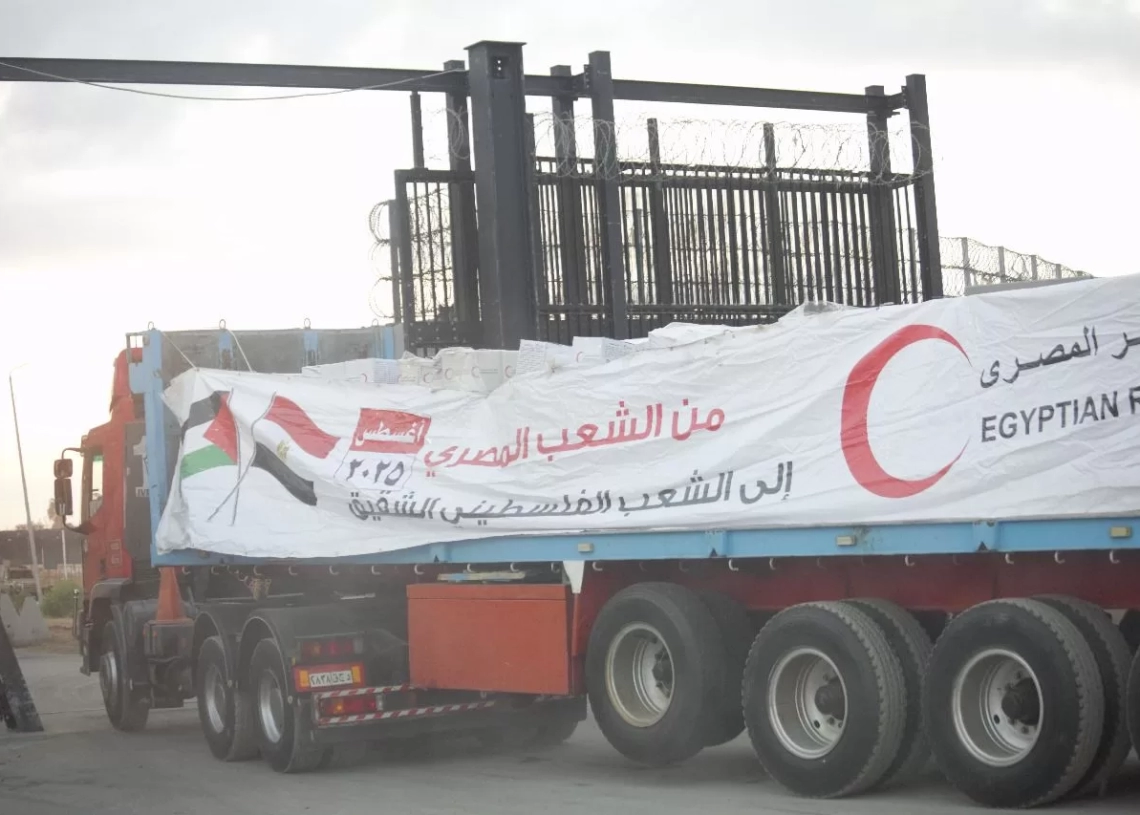 انطلاق سابع قوافل "زاد العزة" محمّلة بـ95 ألف سلة غذائية ومساعدات إغاثية إلى غزة 19 - جريدة المساء