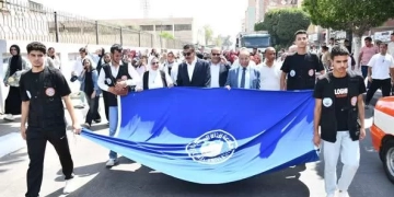 رئيس جامعة قناة السويس يشيد بوعي طلابه في انتخابات مجلس الشيوخ 1 - جريدة المساء