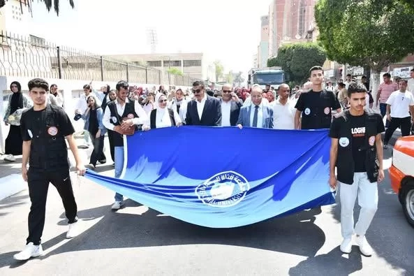 رئيس جامعة قناة السويس يشيد بوعي طلابه في انتخابات مجلس الشيوخ 17 - جريدة المساء