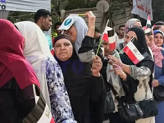 صوت الشعب يتكلم في صناديق الشيوخ.. مشاركة قوية وآراء تؤكد الوعي والانتماء 17 - جريدة المساء