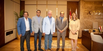 حسين فهمي يعلن عن تعاون فني لتوثيق المشروعات الثقافية بالعاصمة الإدارية 1 - جريدة المساء