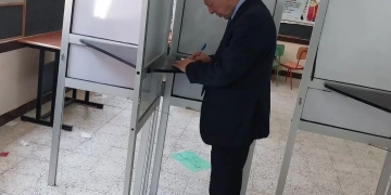 رئيس جامعة الغردقة يشارك فى انتخابات مجلس الشيوخ 2 - جريدة المساء رئيس جامعة الغردقة يشارك فى انتخابات مجلس الشيوخ 1 - جريدة المساء