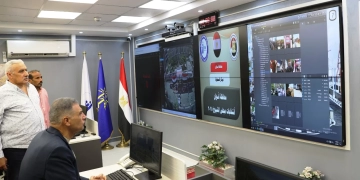 محافظ أسوان يتابع الأجواء الإنتخابية لإقبال المواطنين على اللجان 2 - جريدة المساء محافظ أسوان يتابع الأجواء الإنتخابية لإقبال المواطنين على اللجان 1 - جريدة المساء