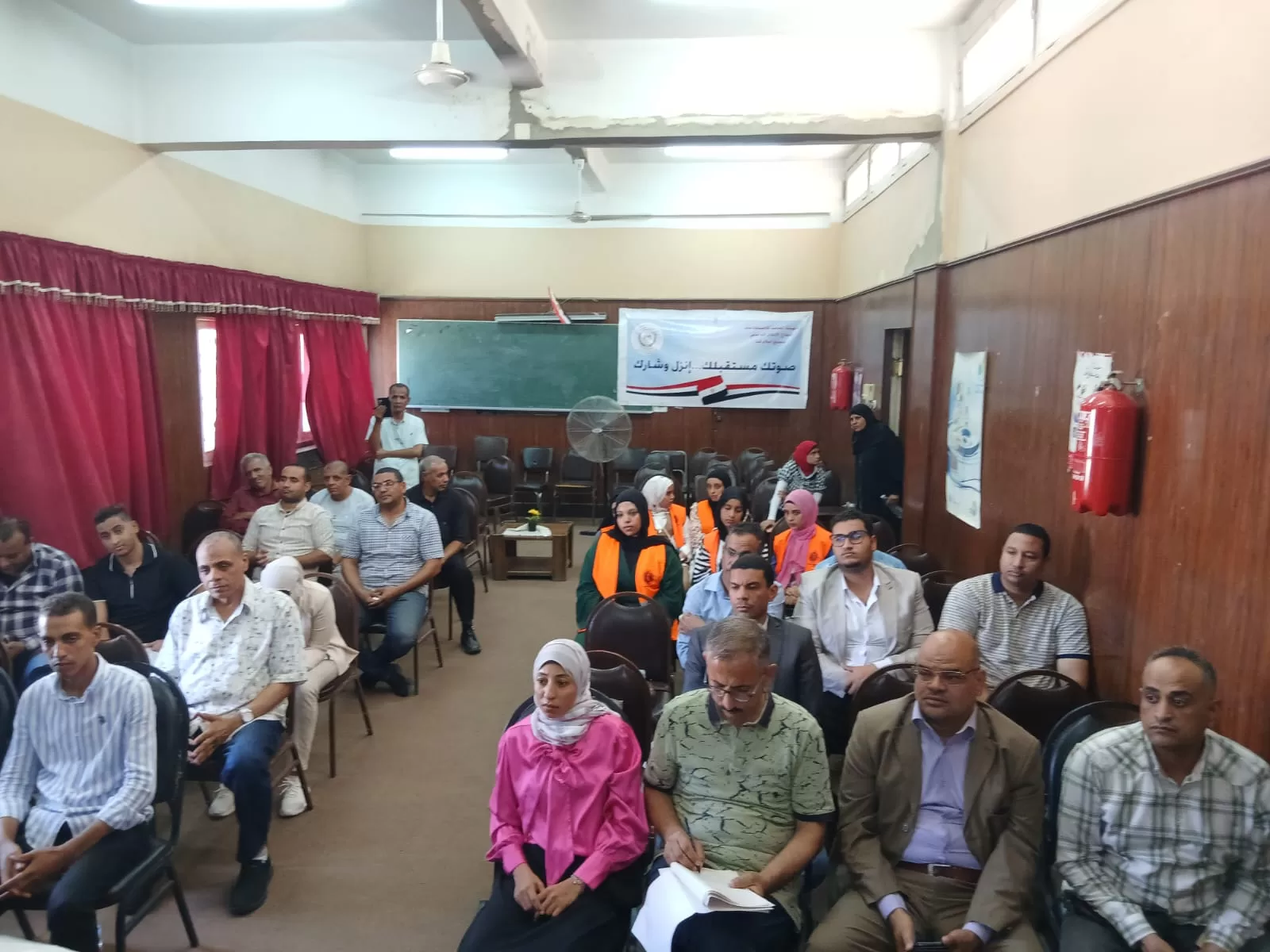 ندوة بقنا حول دور الإعلام في التوعية بالمشاركة السياسية 39 - جريدة المساء