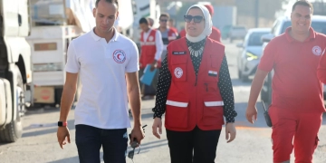 د. آمال إمام، المديرة التنفيذية للهلال الأحمر المصرى