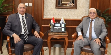 بحث تيسير الخدمات التأمينية للمحامين وأسرهم بين الهيئة والنقابة 2 - جريدة المساء بحث تيسير الخدمات التأمينية للمحامين وأسرهم بين الهيئة والنقابة 1 - جريدة المساء