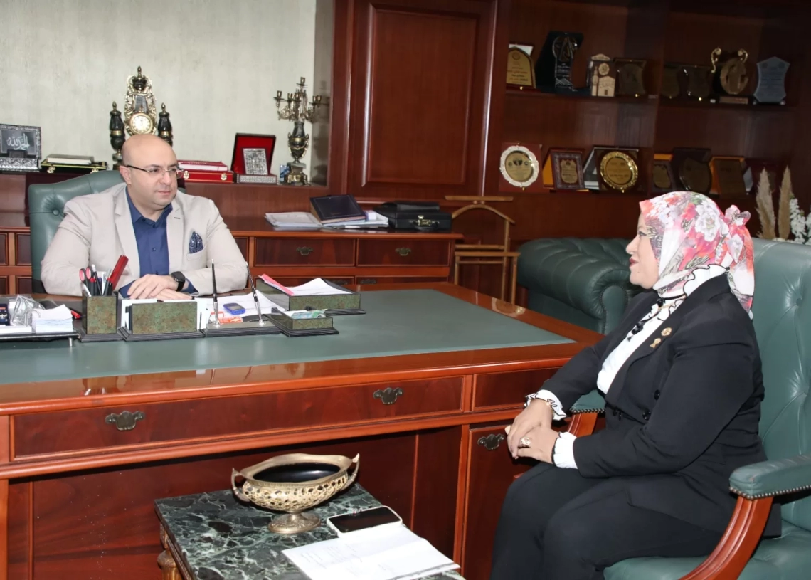 محافظ بني سويف يوجه وكيل وزارة التضامن الاجتماعي الجديدة بتكثيف الجهود لخدمة الفئات الأولى بالرعاية وتطوير برامج الحماية الاجتماعية 19 - جريدة المساء