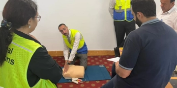 الصحة : استكمال تدريب العاملين بمطار القاهرة على أجهزة إزالة الرجفان القلبي (AED) 43 - جريدة المساء
