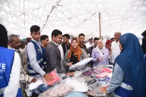 نائب المحافظ يتفقد قافلة "مطروح الخير" بقرية أبو زريبة بالسلوم  25 - جريدة المساء