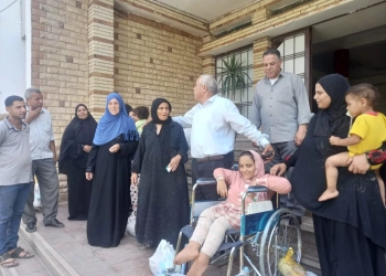 كرسي الأمل في ساعة.. محافظ المنيا يستجيب لنداء أم ويحقق حلم ابنتها 23 - جريدة المساء