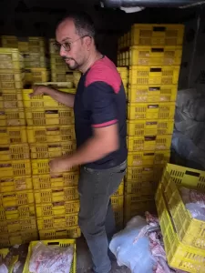 ضبط 10 أطنان هياكل دواجن فاسدة بكرداسة 30 - جريدة المساء ضبط 10 أطنان هياكل دواجن فاسدة بكرداسة 29 - جريدة المساء