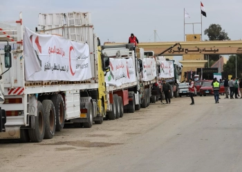 قوافل الهلال الأحمر المصرى لأهل غزة