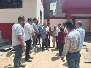 نائب محافظ الجيزة يتفقد مشروعات الصرف الصحي بحي جنوب وقري أبوالنمرس 33 - جريدة المساء