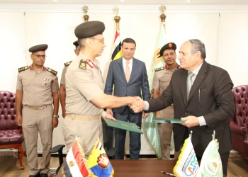 وزير الزراعة يشهد توقيع بروتوكول تعاون بين مركز البحوث الزراعية والكلية الفنية العسكرية لإنتاج الأسمدة البوتاسية محليا 16 - جريدة المساء