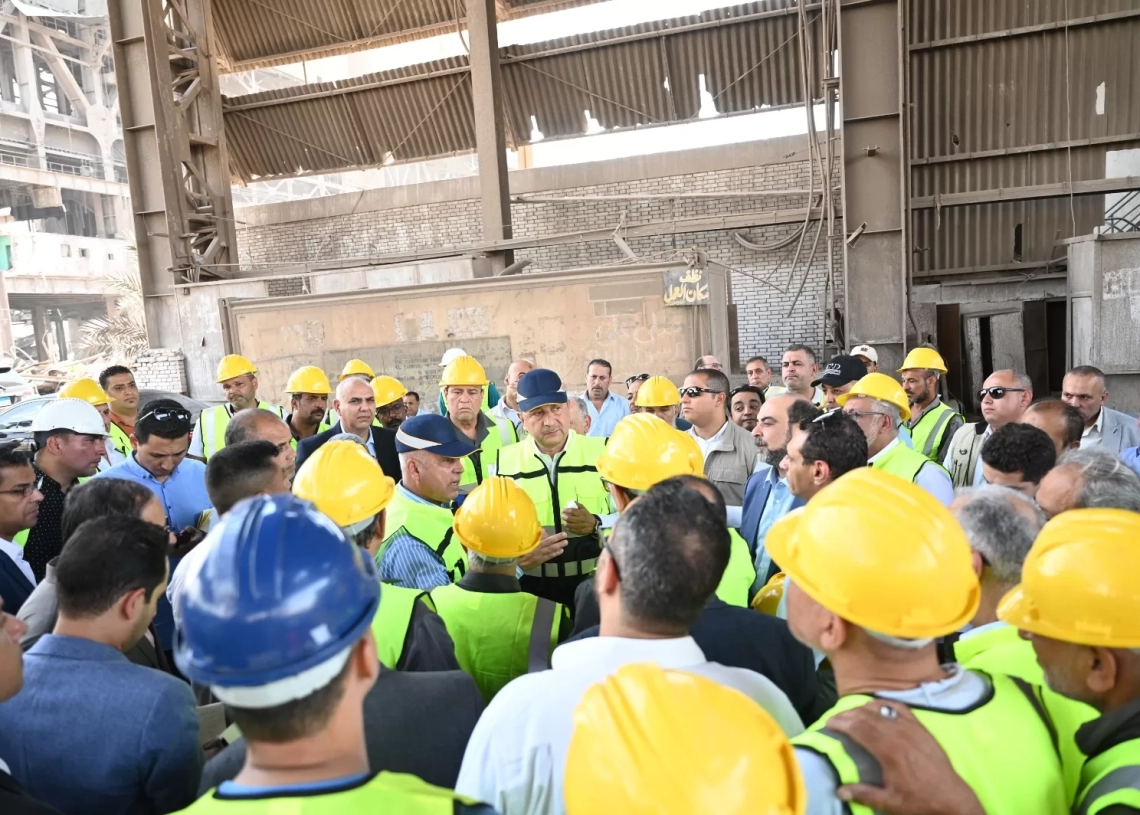 كامل الوزير يتفقد مصانع النصر للسيارات بحلوان ويؤكد إحياء الصناعة 28 - جريدة المساء كامل الوزير يتفقد مصانع النصر للسيارات بحلوان ويؤكد إحياء الصناعة 27 - جريدة المساء