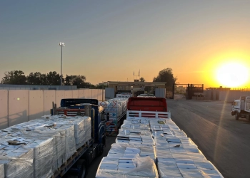 الهلال الأحمر المصر يمد يد العون لأهل غزة