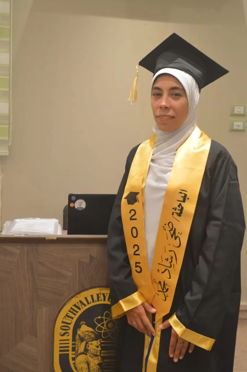 رسالة ماجستير بجامعة جنوب الوادي تناقش تأثير الطقس على أنشطة نحل العسل 41 - جريدة المساء