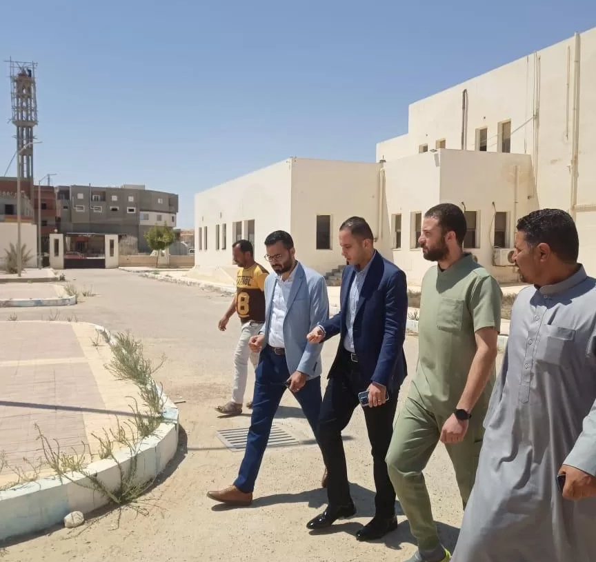 نائب وزير الصحة يتفقد مستشفى رأس الحكمة استعداداً للتأمين الصحي بمطروح 18 - جريدة المساء